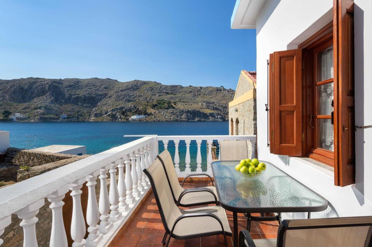 Maravelia Mare Casa de hóspedes Simi Exterior foto